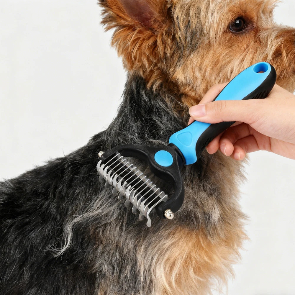 Pet Deshedding Brush